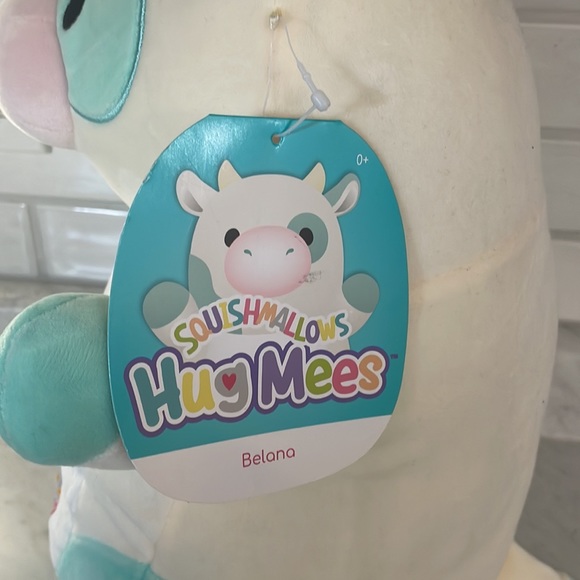 Belana the Cow Squishmallow - Picture 3 of 3